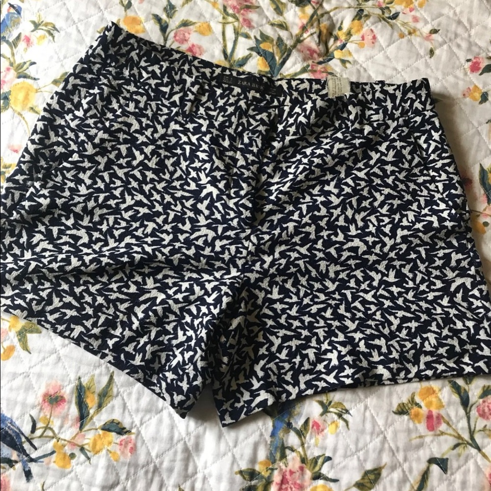 Zara shorts - Picture 2 of 2